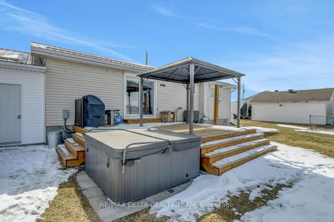 Photo 36 at 6591 Russell Road, Sarsfield/Bearbrook, Orleans