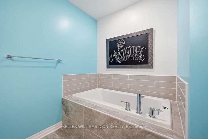 Photo 33 at 148 Hawkshaw Crescent, Nepean (Cedargrove/Fraserdale), Ottawa