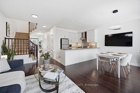 Photo 12 at 148 Hawkshaw Crescent, Nepean (Cedargrove/Fraserdale), Ottawa