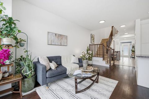 Photo 15 at 148 Hawkshaw Crescent, Nepean (Cedargrove/Fraserdale), Ottawa