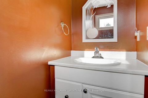 Photo 22 at 6128 Vineyard Drive, Convent Glen, Orleans