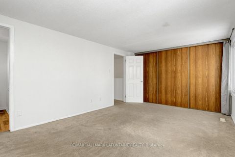 Photo 26 at 6128 Vineyard Drive, Convent Glen, Orleans