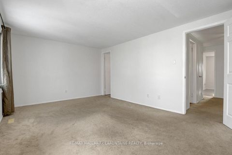 Photo 27 at 6128 Vineyard Drive, Convent Glen, Orleans