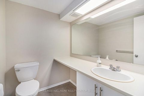 Photo 7 at B - 6716 Jeanne D'arc Boulevard N, Convent Glen North, Orleans