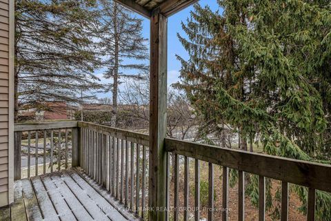 Photo 19 at B - 6716 Jeanne D'arc Boulevard N, Convent Glen North, Orleans