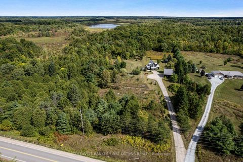 Photo 1 at 1158 Fallbrook Road, Bathurst/Burgess & Sherbrooke (Bathurst) Twp, Tay Valley