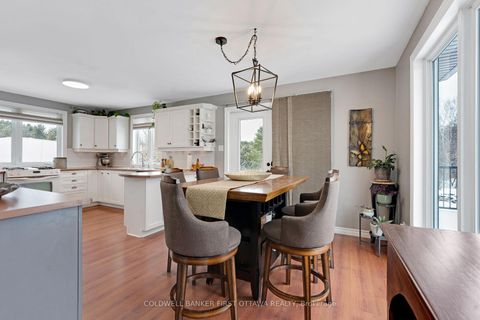 Photo 12 at 1158 Fallbrook Road, Bathurst/Burgess & Sherbrooke (Bathurst) Twp, Tay Valley