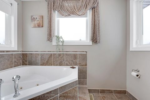 Photo 28 at 1158 Fallbrook Road, Bathurst/Burgess & Sherbrooke (Bathurst) Twp, Tay Valley