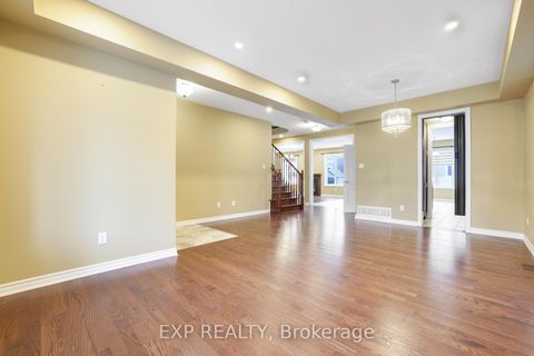 Photo 4 at 210 Rivertree Street, Emerald Meadows/Trailwest, Kanata