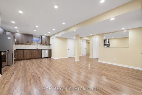 Photo 35 at 210 Rivertree Street, Emerald Meadows/Trailwest, Kanata