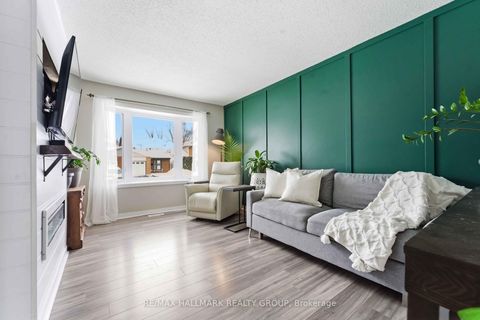 Photo 2 at 1091 Burgundy Lane, Convent Glen, Orleans