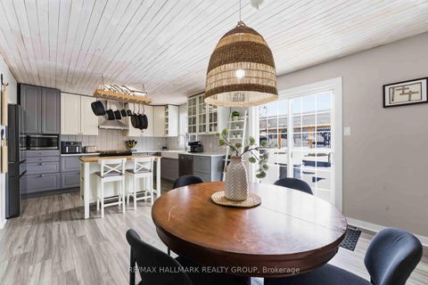 Photo 9 at 1091 Burgundy Lane, Convent Glen, Orleans