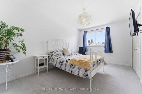 Photo 22 at 1091 Burgundy Lane, Convent Glen, Orleans