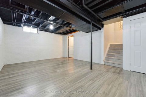 Photo 28 at 1091 Burgundy Lane, Convent Glen, Orleans