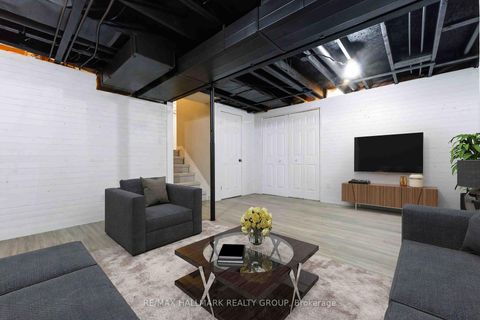 Photo 29 at 1091 Burgundy Lane, Convent Glen, Orleans