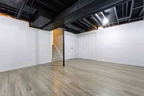 Photo 30 at 1091 Burgundy Lane, Convent Glen, Orleans