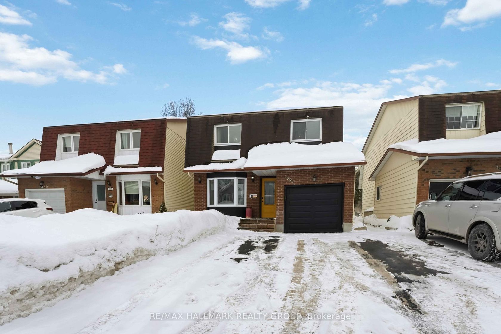 1091 Burgundy Lane, Convent Glen, Orleans 2