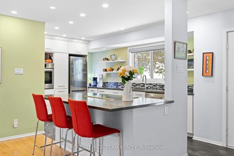 Photo 5 at 6 Kittansett Court, Stittsville (Central), Stittsville