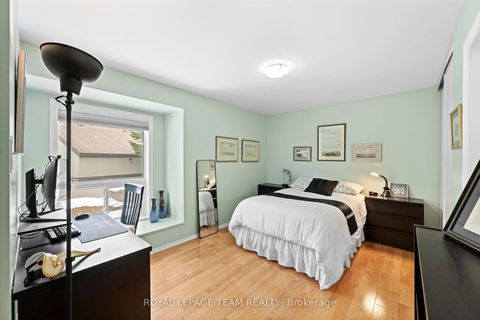 Photo 23 at 6 Kittansett Court, Stittsville (Central), Stittsville