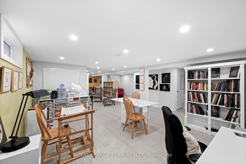 Photo 37 at 6 Kittansett Court, Stittsville (Central), Stittsville