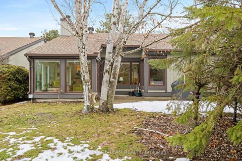 Photo 42 at 6 Kittansett Court, Stittsville (Central), Stittsville