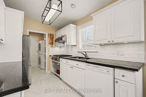 Photo 8 at 41 Bunting Lane, Bridlewood, Kanata