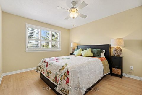 Photo 13 at 41 Bunting Lane, Bridlewood, Kanata