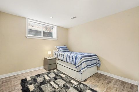 Photo 21 at 41 Bunting Lane, Bridlewood, Kanata