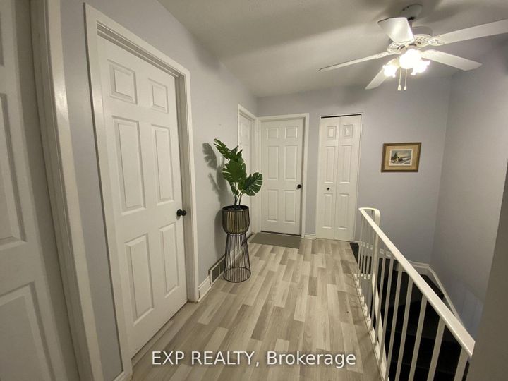 Photo 11 at 415 Kintyre Private, Nepean (Carleton Square), Ottawa