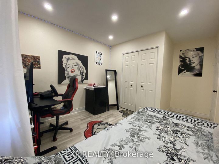 Photo 17 at 415 Kintyre Private, Nepean (Carleton Square), Ottawa