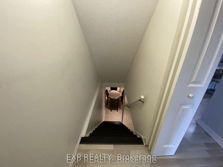 Photo 23 at 415 Kintyre Private, Nepean (Carleton Square), Ottawa