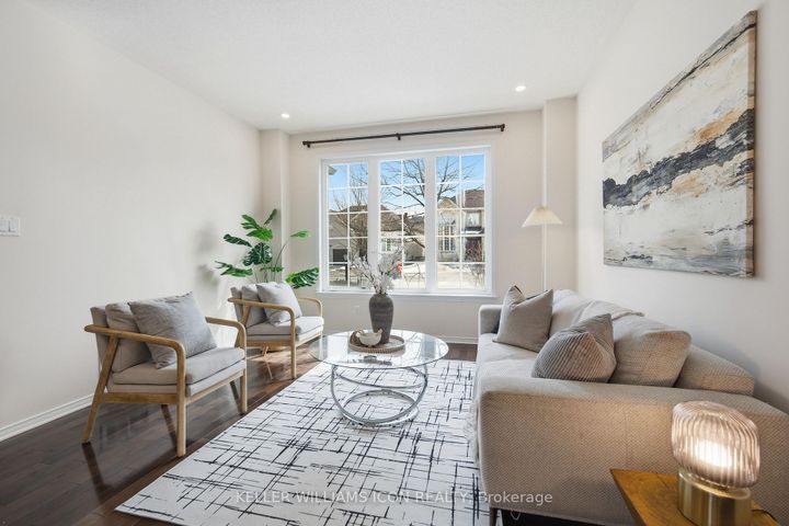 Photo 6 at 796 Kilbirnie Drive, Nepean (Stonebridge), Ottawa