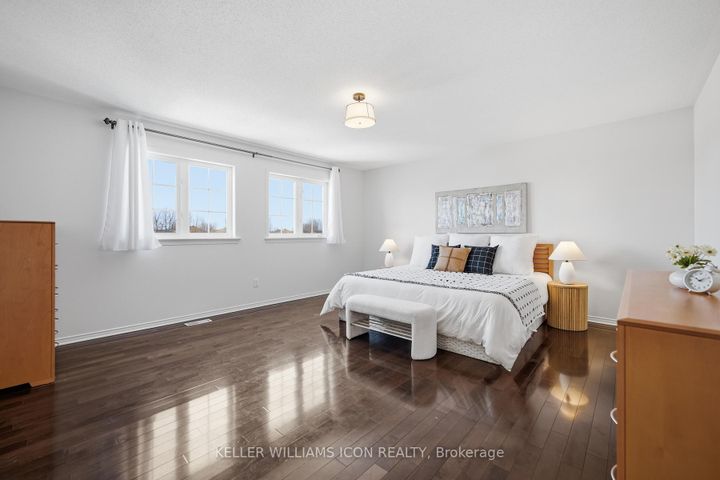 Photo 27 at 796 Kilbirnie Drive, Nepean (Stonebridge), Ottawa