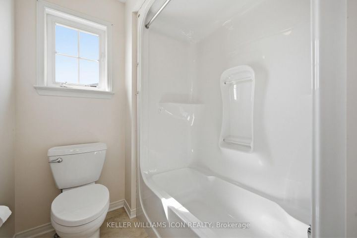 Photo 35 at 796 Kilbirnie Drive, Nepean (Stonebridge), Ottawa