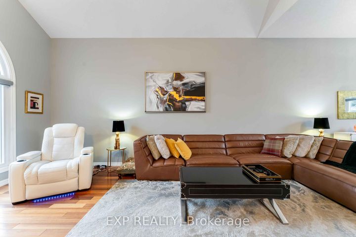 Photo 11 at 3 Nakota Way, Nepean (Longfields), Ottawa