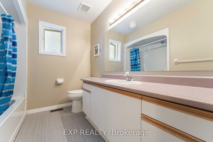 Photo 24 at 3 Nakota Way, Nepean (Longfields), Ottawa