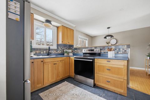 Photo 5 at 32 Provost Street, Perth