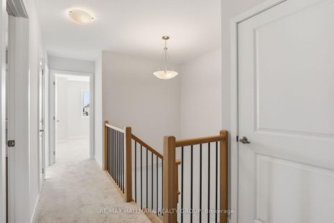 Photo 9 at 1924 Hawker Private, Huntley Ward (North East), Carp