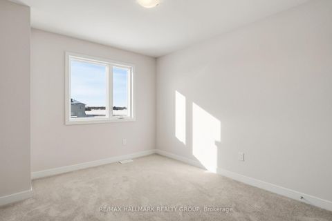 Photo 11 at 1924 Hawker Private, Huntley Ward (North East), Carp