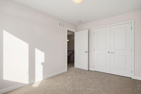 Photo 14 at 1924 Hawker Private, Huntley Ward (North East), Carp