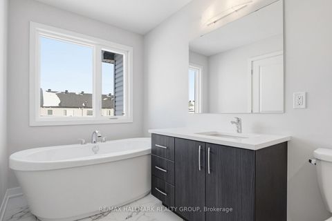 Photo 16 at 1924 Hawker Private, Huntley Ward (North East), Carp