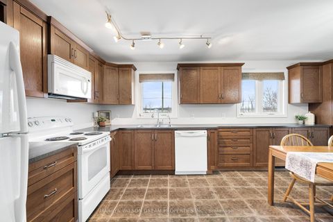 Photo 9 at 1234 Kinburn Side Road, Dunrobin, Constance Bay