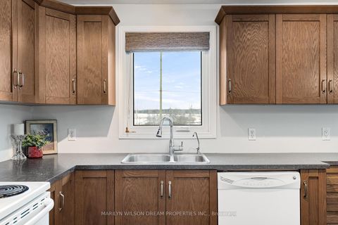 Photo 10 at 1234 Kinburn Side Road, Dunrobin, Constance Bay