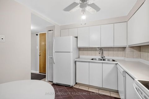 Photo 6 at 315 - 960 Teron Road, Beaverbrook, Kanata