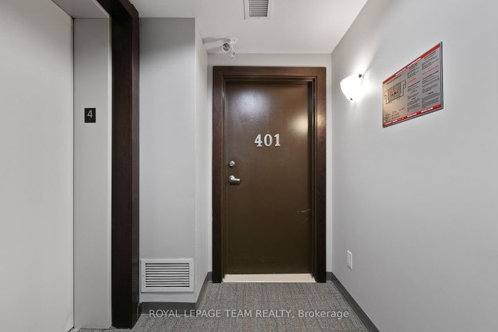 Photo 4 at 401 - 659 Sue Holloway Drive, Nepean (Strandherd), Ottawa
