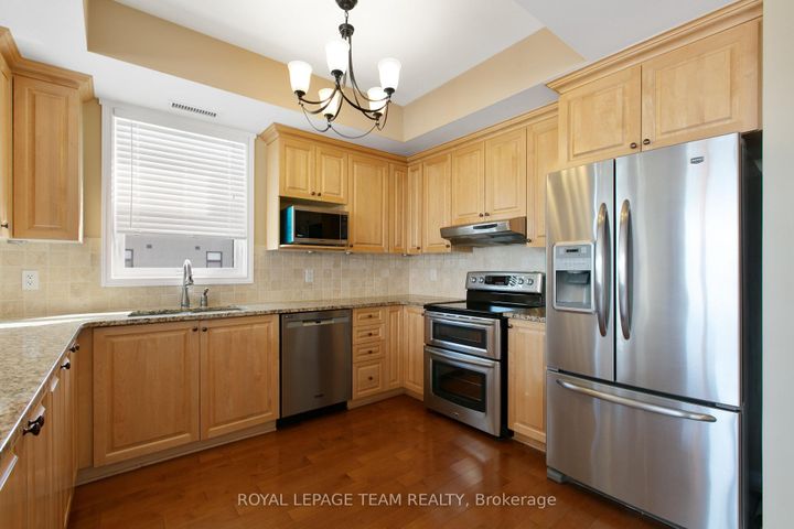 Photo 23 at 401 - 659 Sue Holloway Drive, Nepean (Strandherd), Ottawa