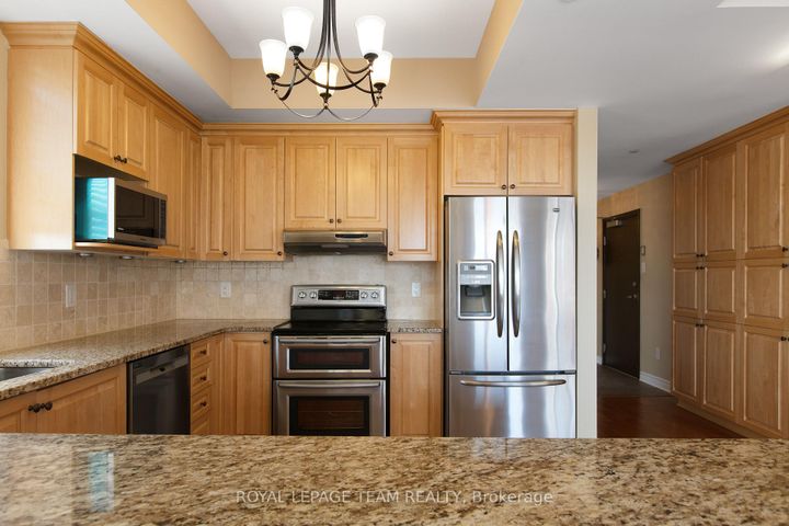 Photo 25 at 401 - 659 Sue Holloway Drive, Nepean (Strandherd), Ottawa