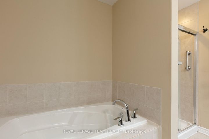 Photo 37 at 401 - 659 Sue Holloway Drive, Nepean (Strandherd), Ottawa