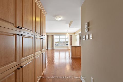 Photo 9 at 401 - 659 Sue Holloway Drive, Nepean (Strandherd), Ottawa
