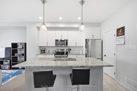 Photo 5 at 520 Stadacone Row, Camelot, Orleans